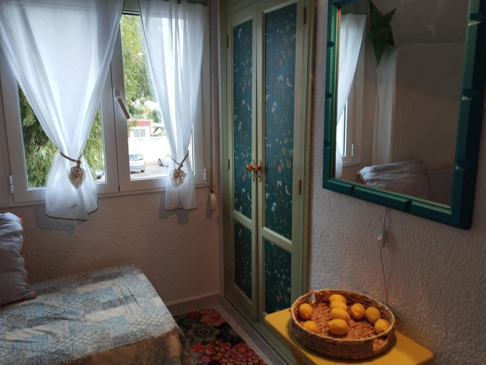 Stylish House With Swimming Pool,near & Town, Wifi *